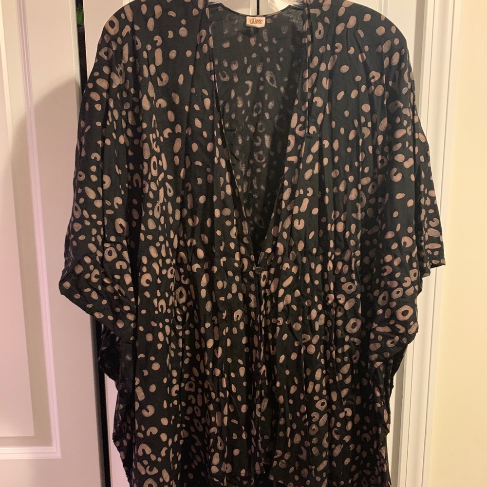 Sseko Designs Shawl